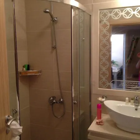 Apartment Harmony Suites 3 *